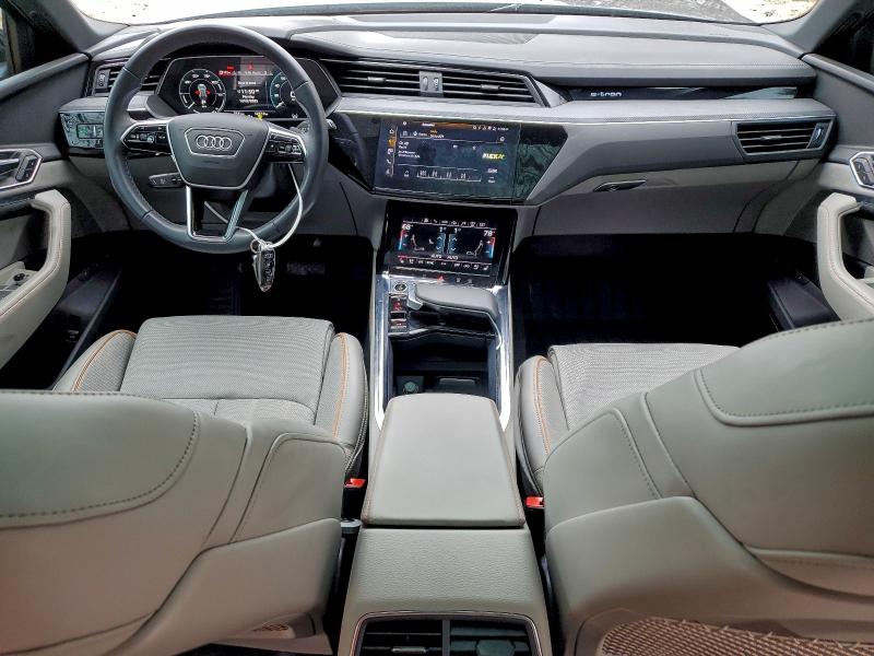 Продажа на аукционе авто 2024 Audi Q8 E-tron, vin: WA16AAGE1RB040470, номер лота: 97819055