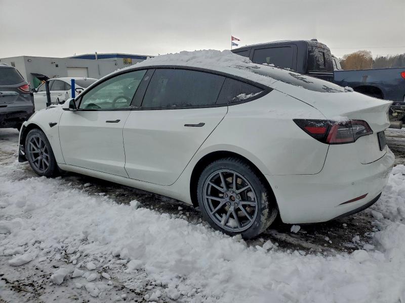 Продажа на аукционе авто 2022 Tesla Model 3, vin: 5YJ3E1EB1NF123703, номер лота: 97084725