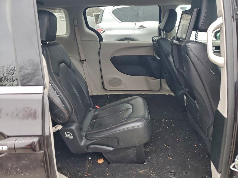 Продаж на аукціоні авто 2018 Chrysler Pacifica, vin: 2C4RC1EG8JR235392, номер лоту: 96715765