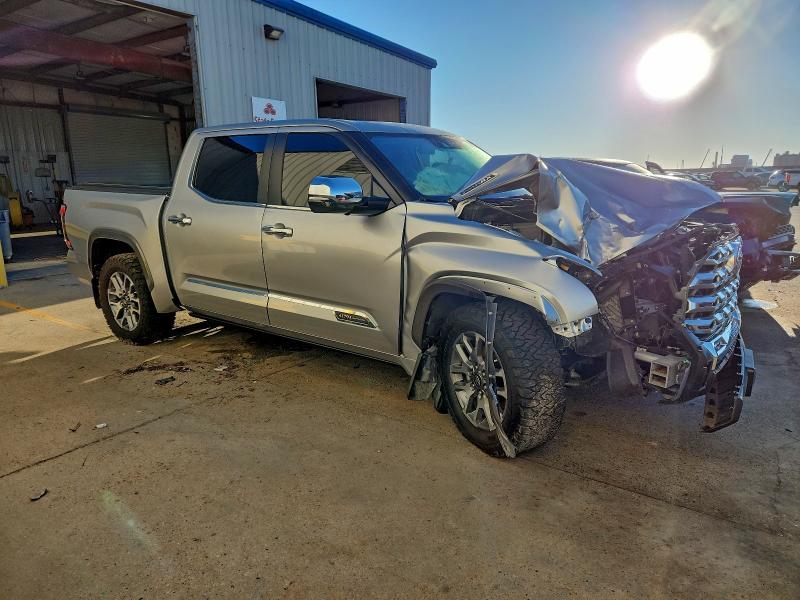 96486085 :رقم المزاد ، 5TFMC5DB8SX091367 vin ، 2025 Toyota Tundra مزاد بيع