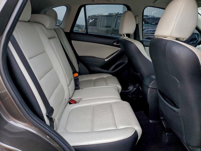 96272345 :رقم المزاد ، JM3KE4DY7G0887356 vin ، 2016 Mazda Cx-5 مزاد بيع