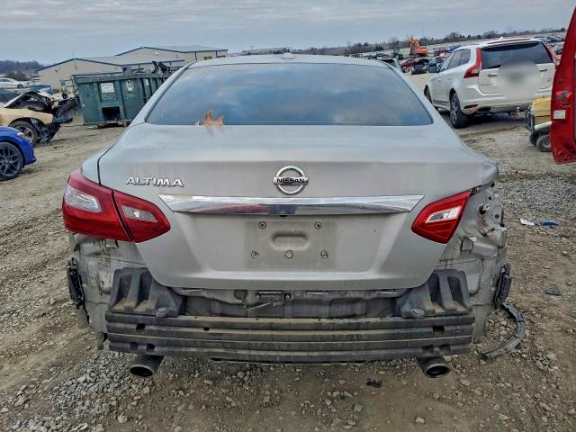 96200285 :رقم المزاد ، 1N4AL3APXJC248996 vin ، 2018 Nissan Altima مزاد بيع