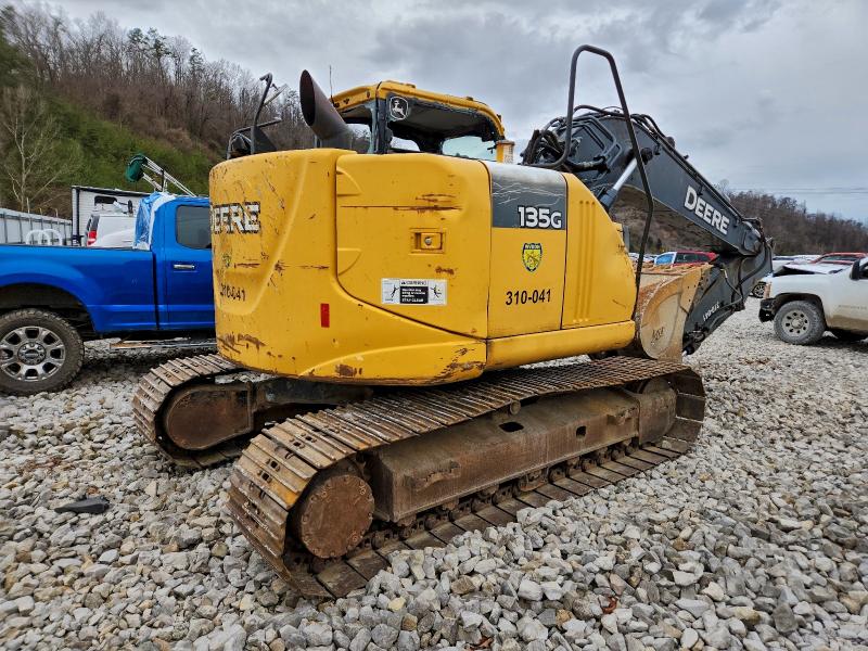 2015 John Deere 135g მანქანა იყიდება აუქციონზე, vin: 1FF135GXLFE401303, აუქციონის ნომერი: 97316745
