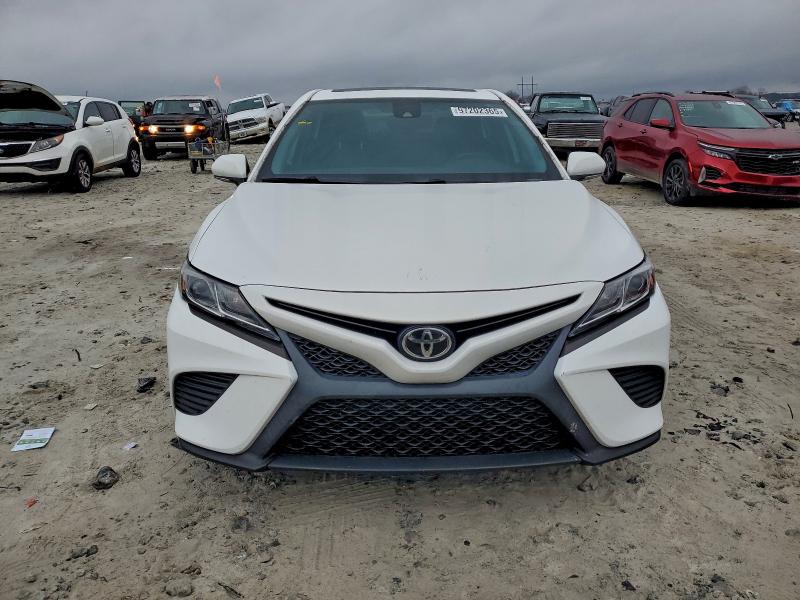 2020 Toyota Camry მანქანა იყიდება აუქციონზე, vin: 4T1J11AK1LU924348, აუქციონის ნომერი: 97626875