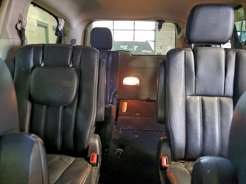2016 Chrysler Town & Country მანქანა იყიდება აუქციონზე, vin: 2C4RC1BG8GR221392, აუქციონის ნომერი: 97726135