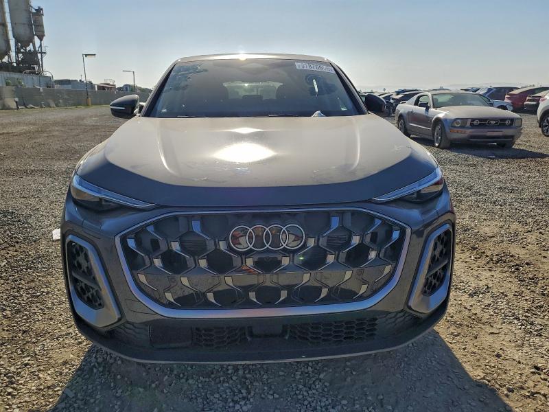 Auction sale of the 2025 Audi Q5, vin: WA1EAAGU7S2074244, lot number: 97876695