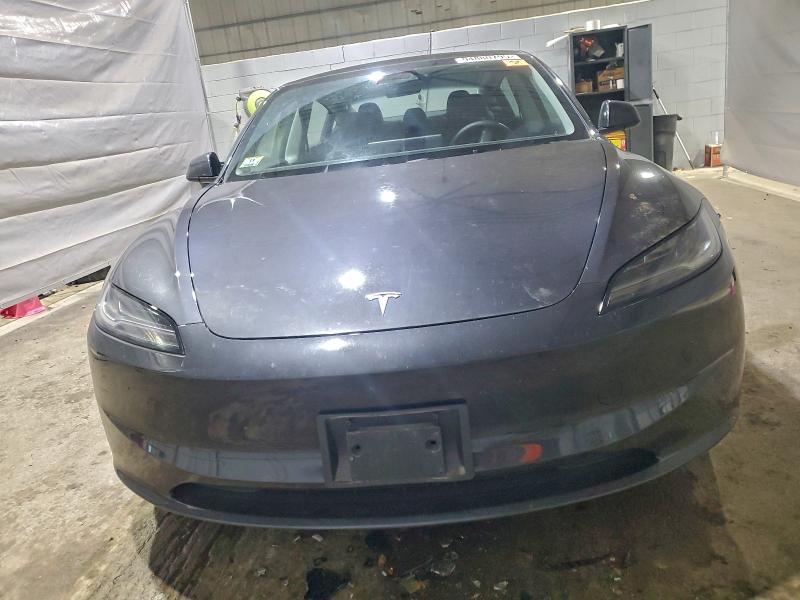 94880795 :رقم المزاد ، 5YJ3E1EB3RF817282 vin ، 2024 Tesla Model 3 مزاد بيع