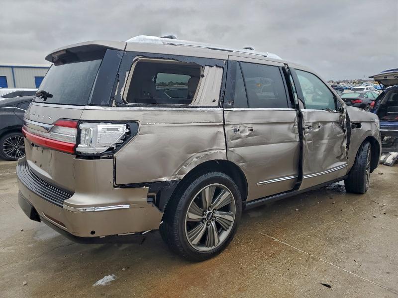 Продажа на аукционе авто 2018 Lincoln Navigator, vin: 5LMJJ2LT9JEL07294, номер лота: 93994325