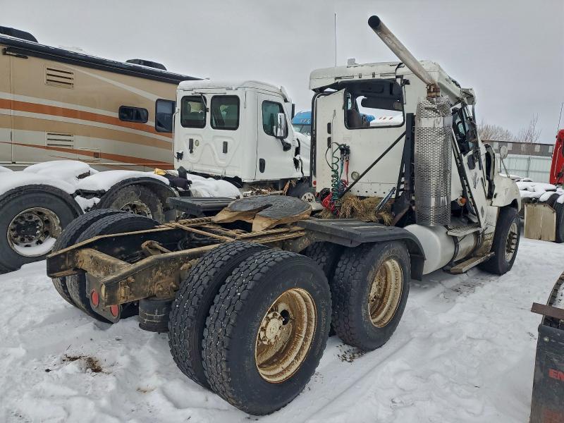 93103225 :رقم المزاد ، 1FUJA6CK78DZ67073 vin ، 2008 Freightliner Columbia مزاد بيع