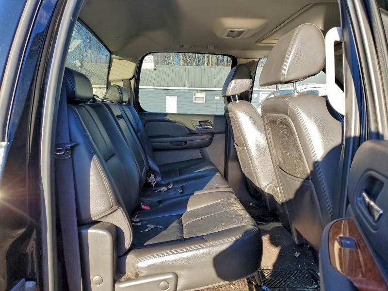 96450235 :رقم المزاد ، 3GTEK13J98G259040 vin ، 2008 Gmc Sierra K15 مزاد بيع