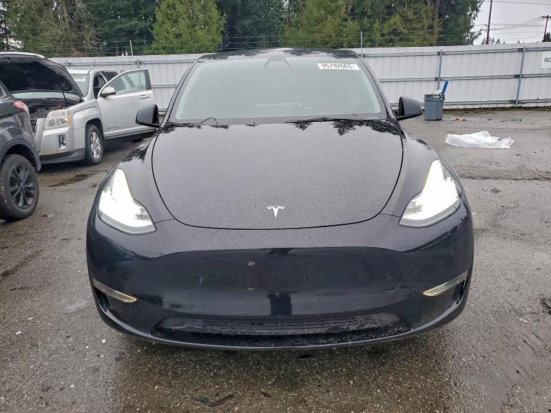 Продажа на аукционе авто 2022 Tesla Model Y, vin: 7SAYGDEE4NF368347, номер лота: 95792665