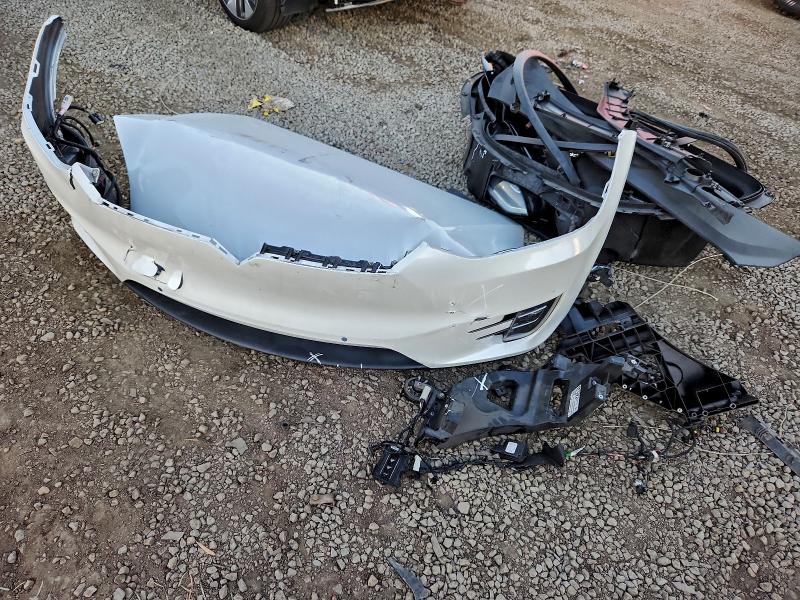 Продажа на аукционе авто 2020 Tesla Model X, vin: 5YJXCAE49LF301945, номер лота: 94201285