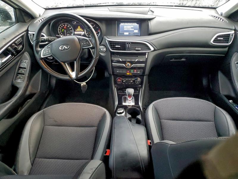 97800525 :رقم المزاد ، SJKCH5CR8KA009424 vin ، 2019 Infiniti Qx30 مزاد بيع