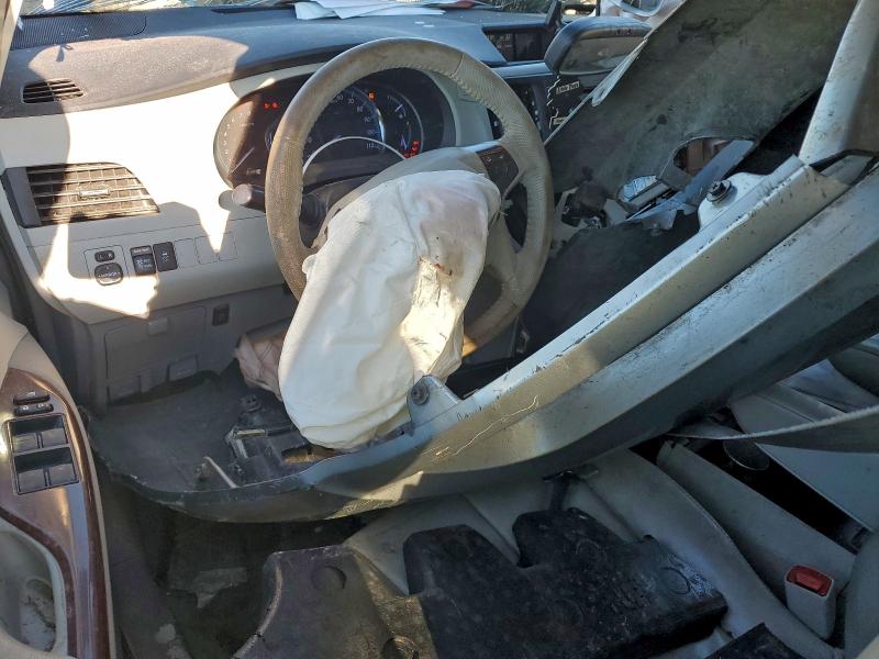 95147905 :رقم المزاد ، 5TDYK3DC7DS356550 vin ، 2013 Toyota Sienna مزاد بيع