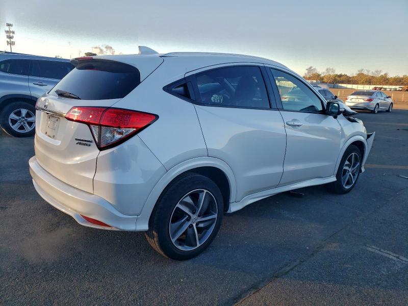 Auction sale of the 2019 Honda Hr-v, vin: 3CZRU6H95KM712256, lot number: 94359155