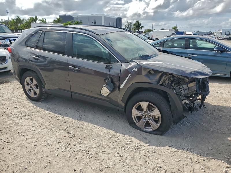 Aukcja sprzedaży 2022 Toyota Rav4 Xle, vin: 2T3W1RFV1NC213297, numer aukcji: 97405565