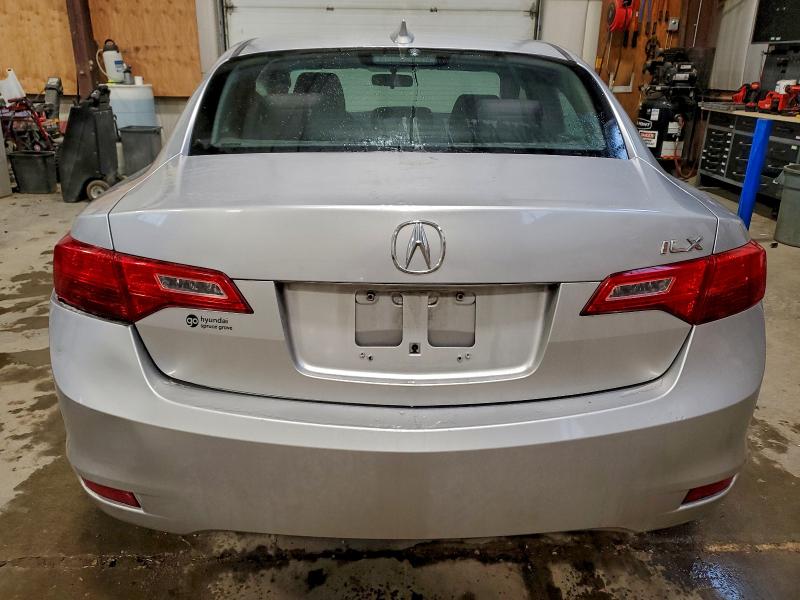 Auction sale of the 2013 Acura Ilx, vin: 19VDE1F33DE400666, lot number: 95019365