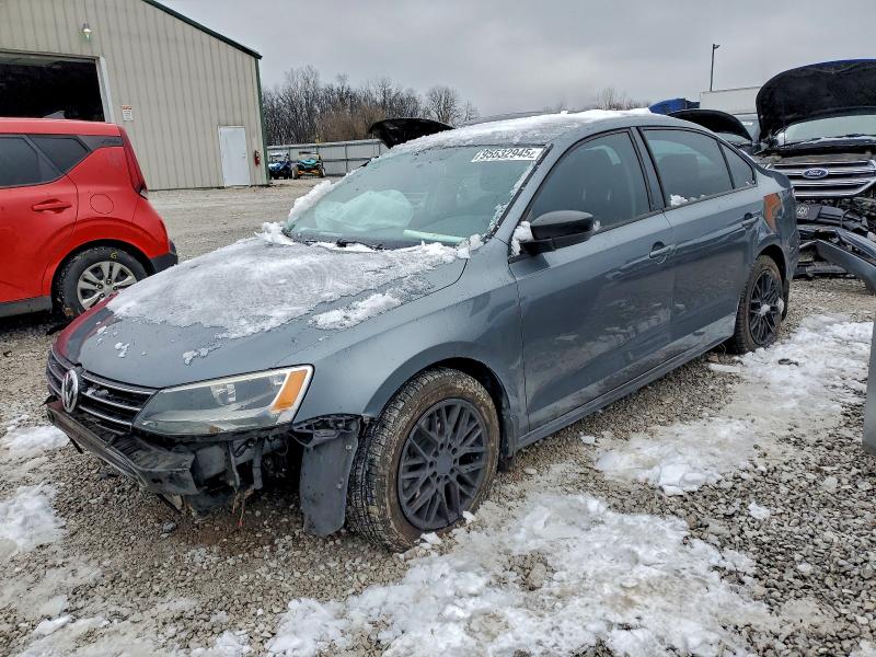 Продажа на аукционе авто 2015 Volkswagen Jetta, vin: 3VWB07AJ5FM285032, номер лота: 95532945