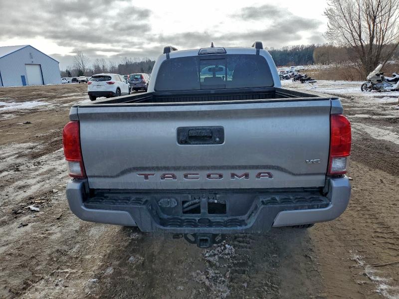 95664125 :رقم المزاد ، 3TMDZ5BN6HM035860 vin ، 2017 Toyota Tacoma مزاد بيع