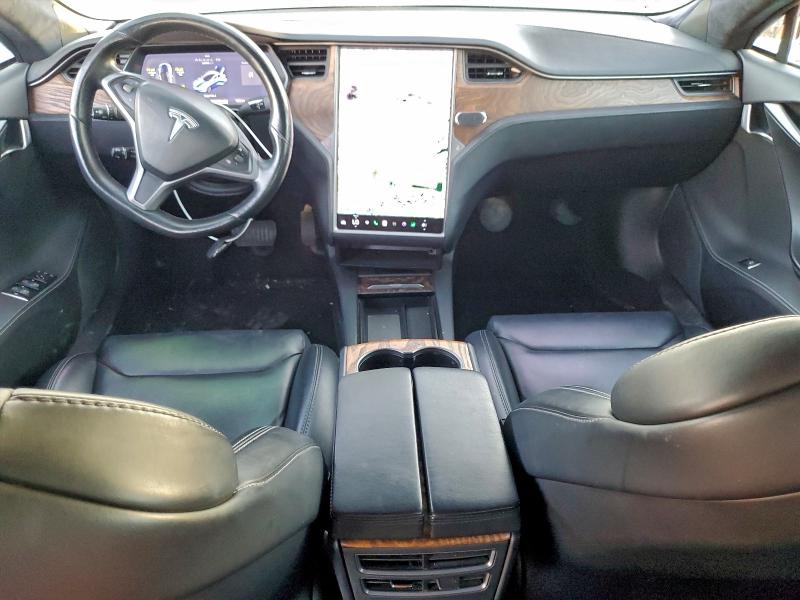 Продажа на аукционе авто 2018 Tesla Model S, vin: 5YJSA1E26JF261495, номер лота: 96001875