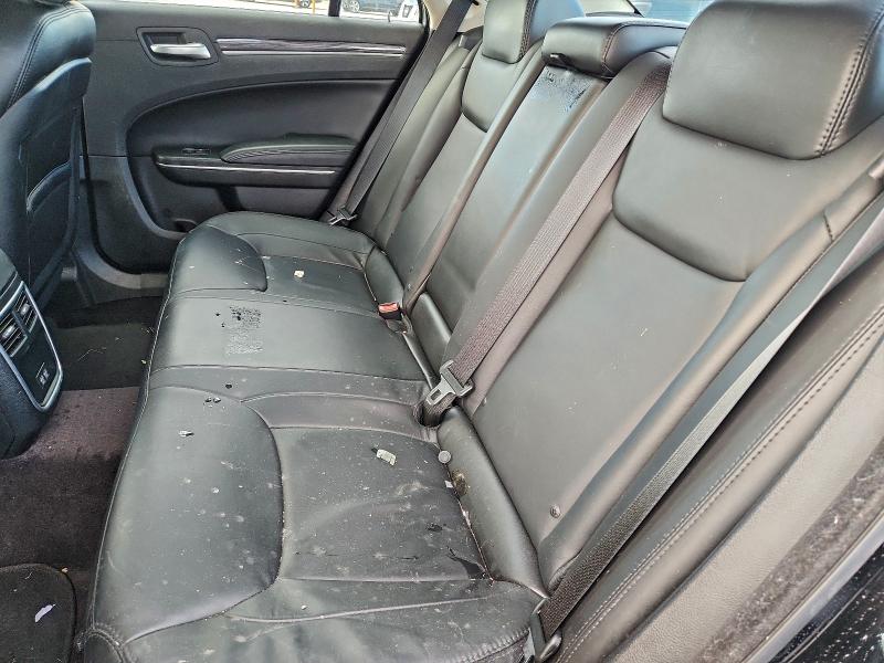 95294365 :رقم المزاد ، 2C3CCAAG3HH516256 vin ، 2017 Chrysler 300 مزاد بيع