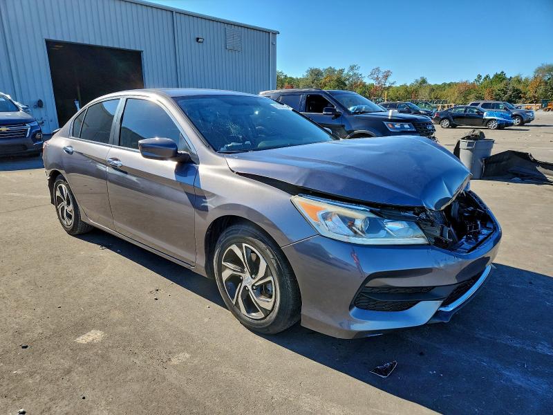 98180335 :رقم المزاد ، 1HGCR2F32HA261878 vin ، 2017 Honda Accord مزاد بيع