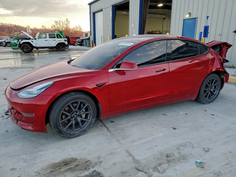 Auction sale of the 2018 Tesla Model 3, vin: 5YJ3E1EB0JF120026, lot number: 93418015