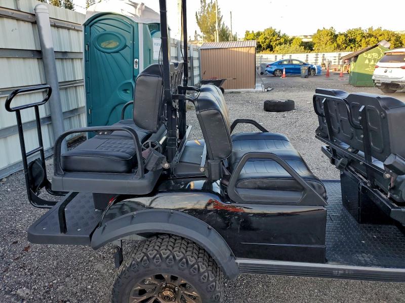 74706815 :رقم المزاد ، 7MZL40825MC000436 vin ، 2021 Yamaha Golf Cart مزاد بيع
