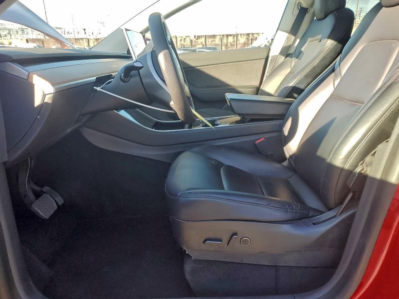 2021 Tesla Model Y მანქანა იყიდება აუქციონზე, vin: 5YJYGDEE2MF093976, აუქციონის ნომერი: 95941465