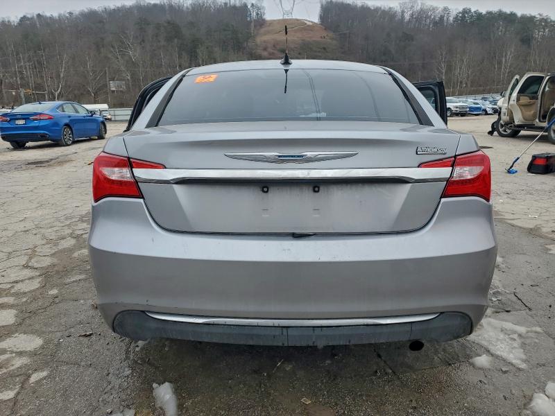 Aukcja sprzedaży 2014 Chrysler 200, vin: 1C3CCBAB7EN212781, numer aukcji: 95129695