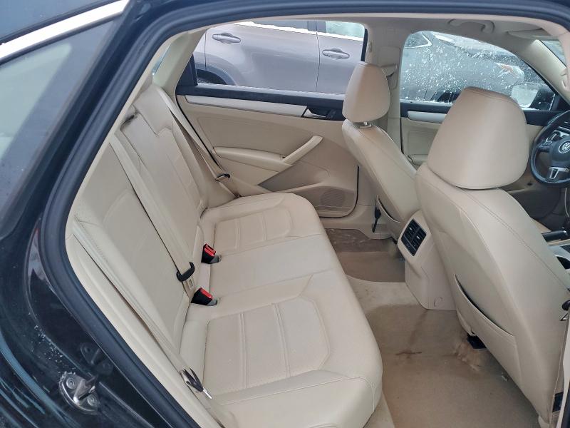 97713305 :رقم المزاد ، 1VWBP7A39DC091907 vin ، 2013 Volkswagen Passat مزاد بيع