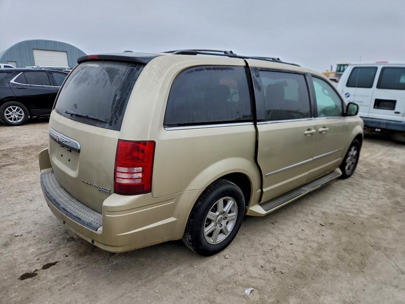 95951755 :رقم المزاد ، 2A4RR5DX9AR382256 vin ، 2010 Chrysler Town & Country مزاد بيع
