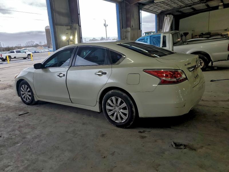 2015 Nissan Altima მანქანა იყიდება აუქციონზე, vin: 1N4AL3AP0FC221278, აუქციონის ნომერი: 95543155