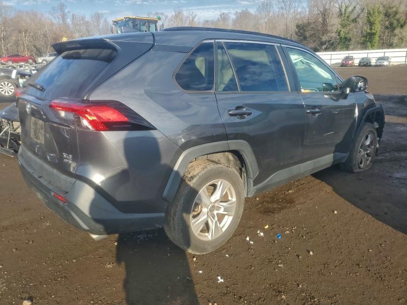 95273115 :رقم المزاد ، 2T3P1RFV8MC171701 vin ، 2021 Toyota Rav4 مزاد بيع