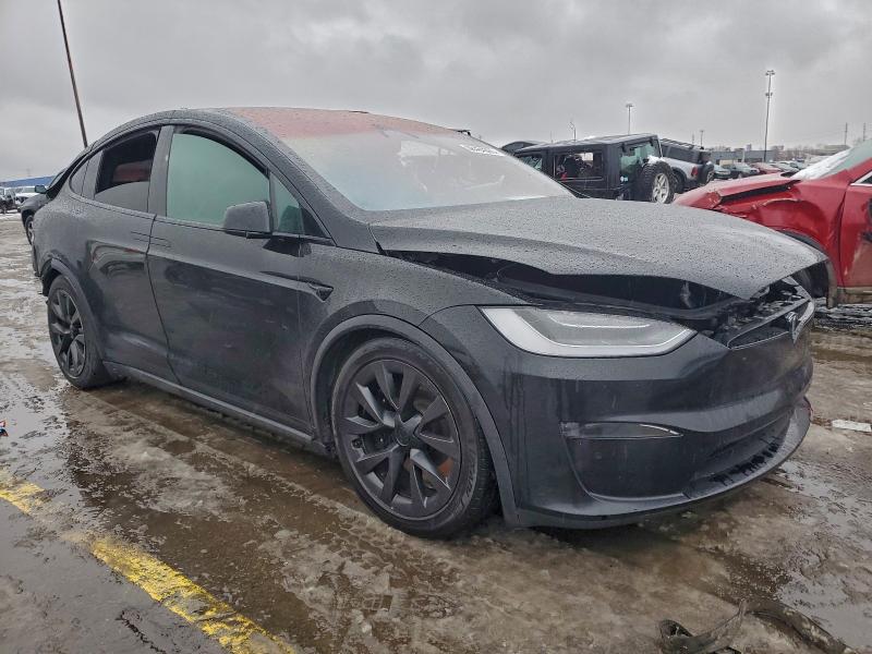 96484365 :رقم المزاد ، 7SAXCBE64NF341055 vin ، 2022 Tesla Model X مزاد بيع