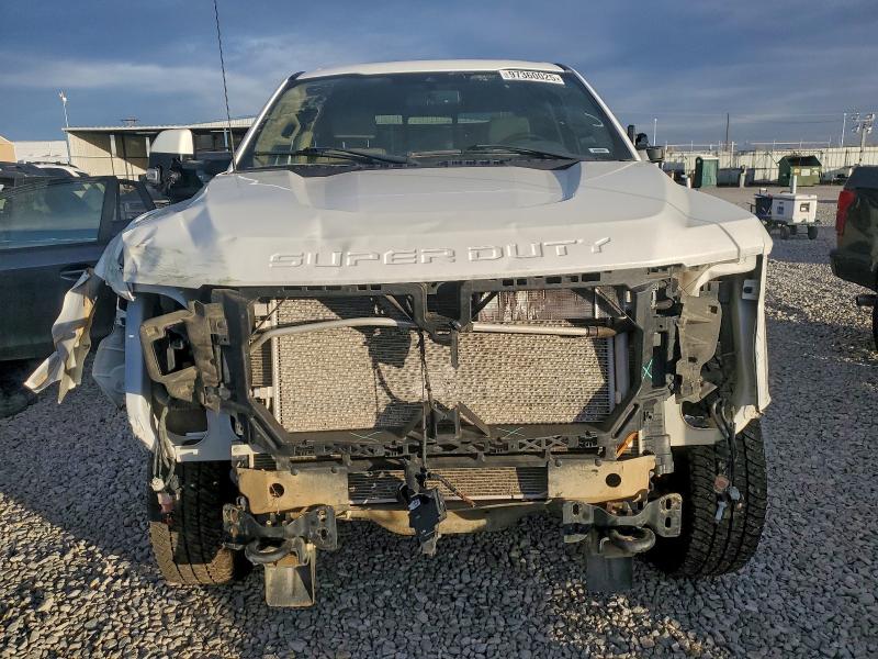 2022 Ford F350 მანქანა იყიდება აუქციონზე, vin: 1FT8W3BT6NEF26024, აუქციონის ნომერი: 97360025