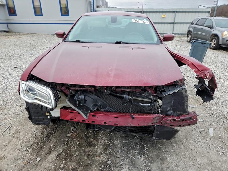 Продажа на аукционе авто 2016 Chrysler 300, vin: 2C3CCAAG7GH329049, номер лота: 95673825