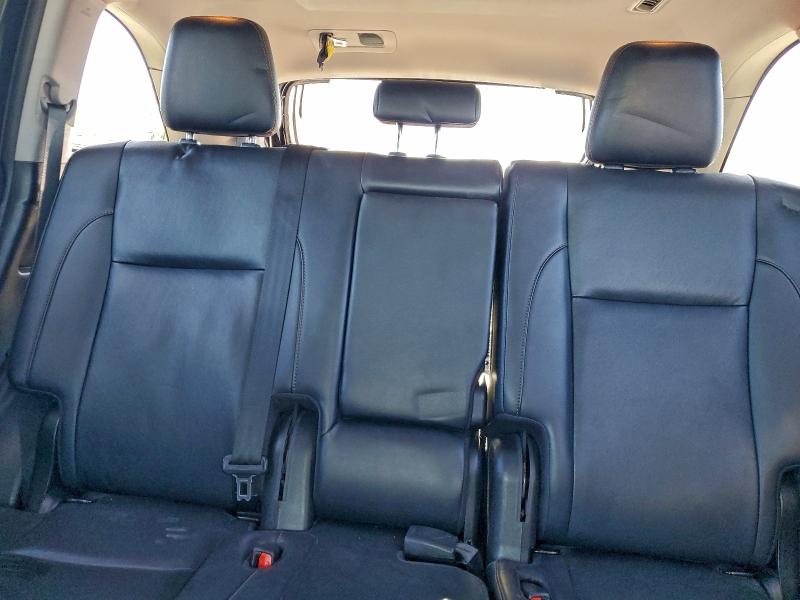 Продажа на аукционе авто 2019 Toyota Highlander, vin: 5TDKZRFH9KS565234, номер лота: 94976645