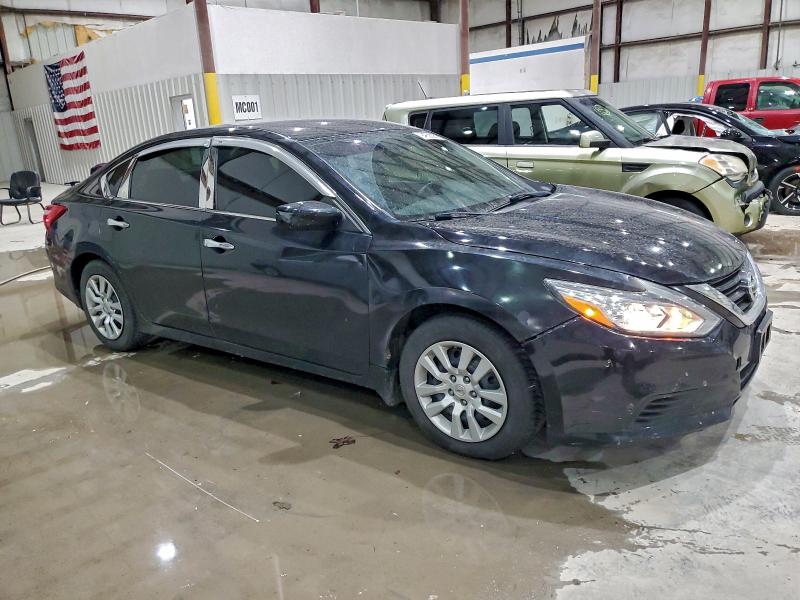 2017 Nissan Altima მანქანა იყიდება აუქციონზე, vin: 1N4AL3AP2HC223780, აუქციონის ნომერი: 94955085