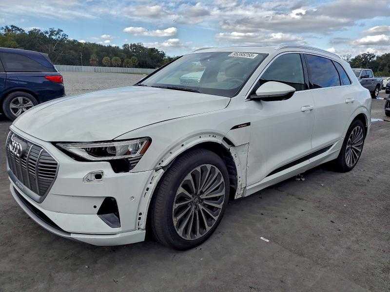 95395255 :رقم المزاد ، WA1VABGE5KB018110 vin ، 2019 Audi E-tron مزاد بيع