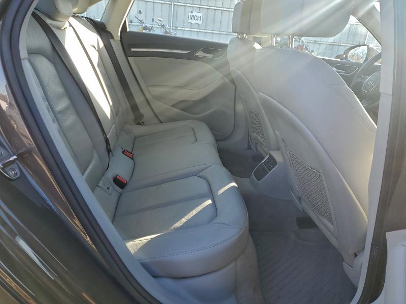 95616425 :رقم المزاد ، WAUEFGFFXF1062661 vin ، 2015 Audi A3 مزاد بيع