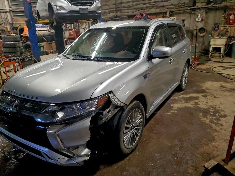 Продажа на аукционе авто 2022 Mitsubishi Outlander, vin: JA4J2VA71NZ611739, номер лота: 97181095