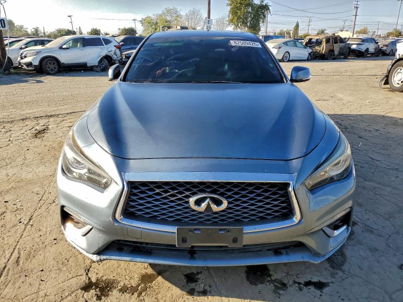 Продажа на аукционе авто 2018 Infiniti Q50 Luxe, vin: JN1EV7AP1JM360693, номер лота: 82509425