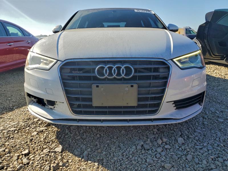 Продаж на аукціоні авто 2015 Audi A3, vin: WAUEFGFF0F1010813, номер лоту: 96147315