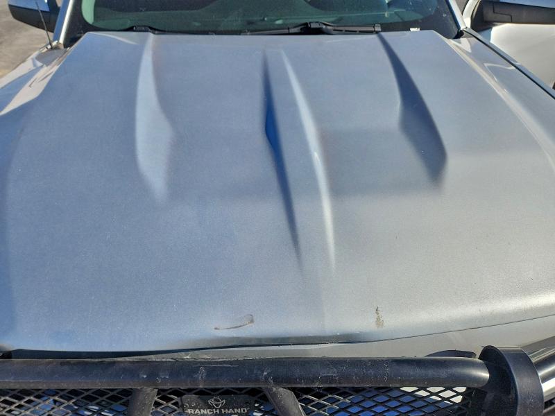 2018 Chevrolet Silverado მანქანა იყიდება აუქციონზე, vin: 3GCUKREC3JG263647, აუქციონის ნომერი: 97048415