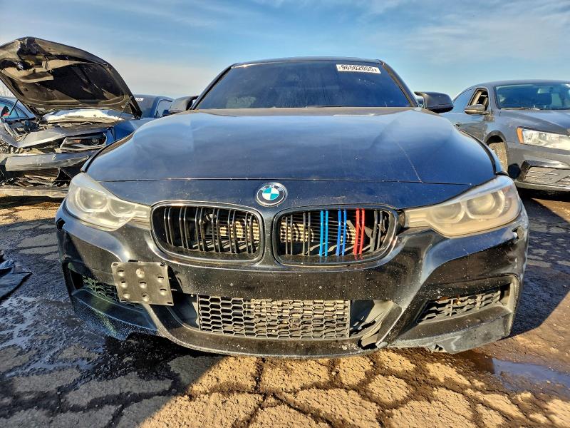 2013 Bmw 335 მანქანა იყიდება აუქციონზე, vin: WBA3B9G54DNR90038, აუქციონის ნომერი: 96502055