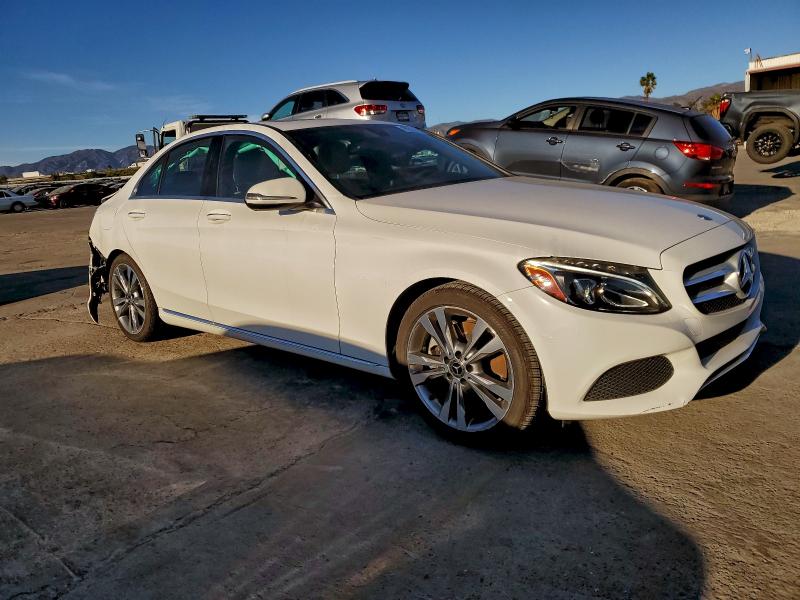 Продаж на аукціоні авто 2018 Mercedes-benz C, vin: 55SWF4JBXJU268555, номер лоту: 95526275