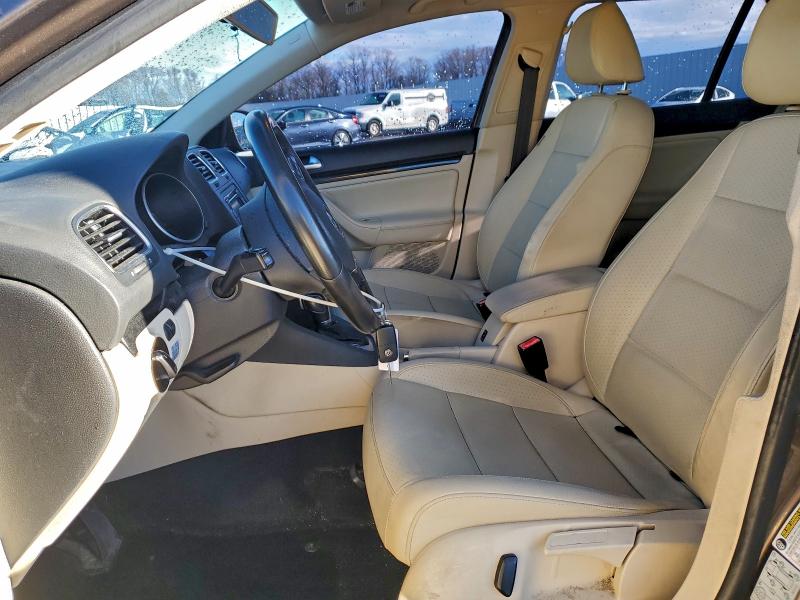 97624565 :رقم المزاد ، 3VWPL7AJ7DM691274 vin ، 2013 Volkswagen Jetta مزاد بيع