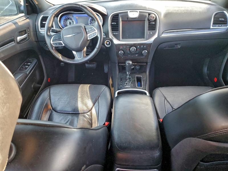 94677195 :رقم المزاد ، 2C3CCAET2DH711640 vin ، 2013 Chrysler 300c مزاد بيع
