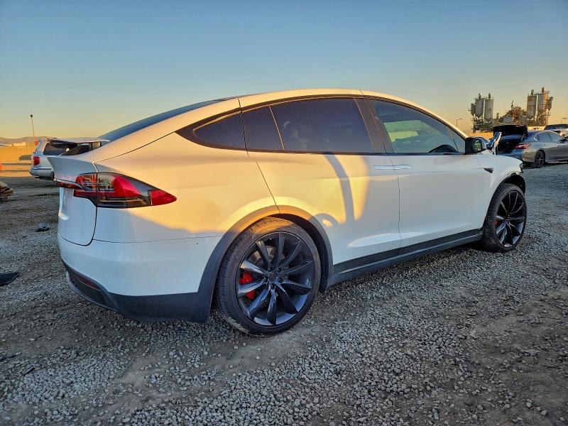 Продажа на аукционе авто 2020 Tesla Model X, vin: 5YJXCAE49LF301945, номер лота: 94201285